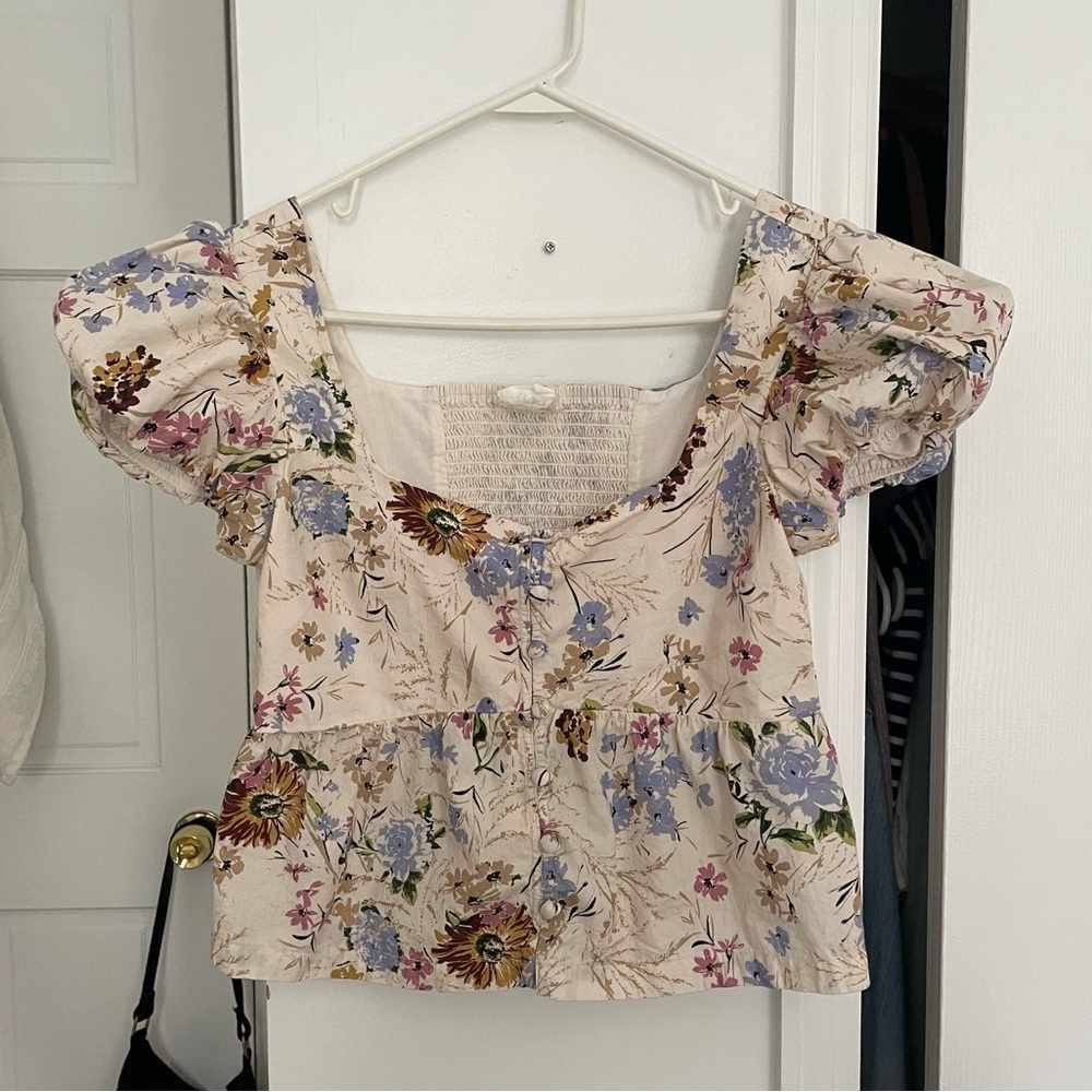 Anthropologie Puff Sleeve Peplum Floral Top